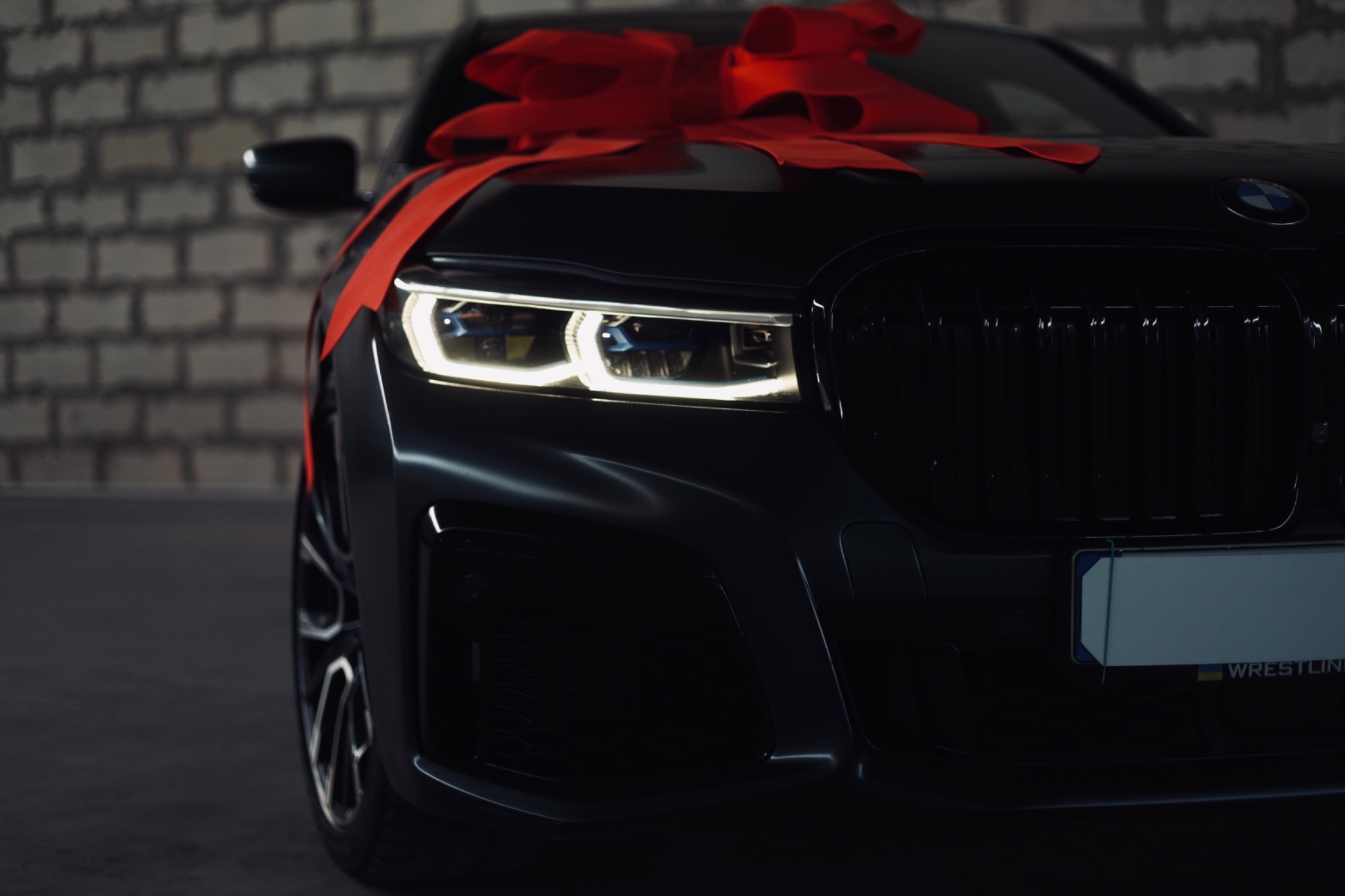 Значок BMW M760Li